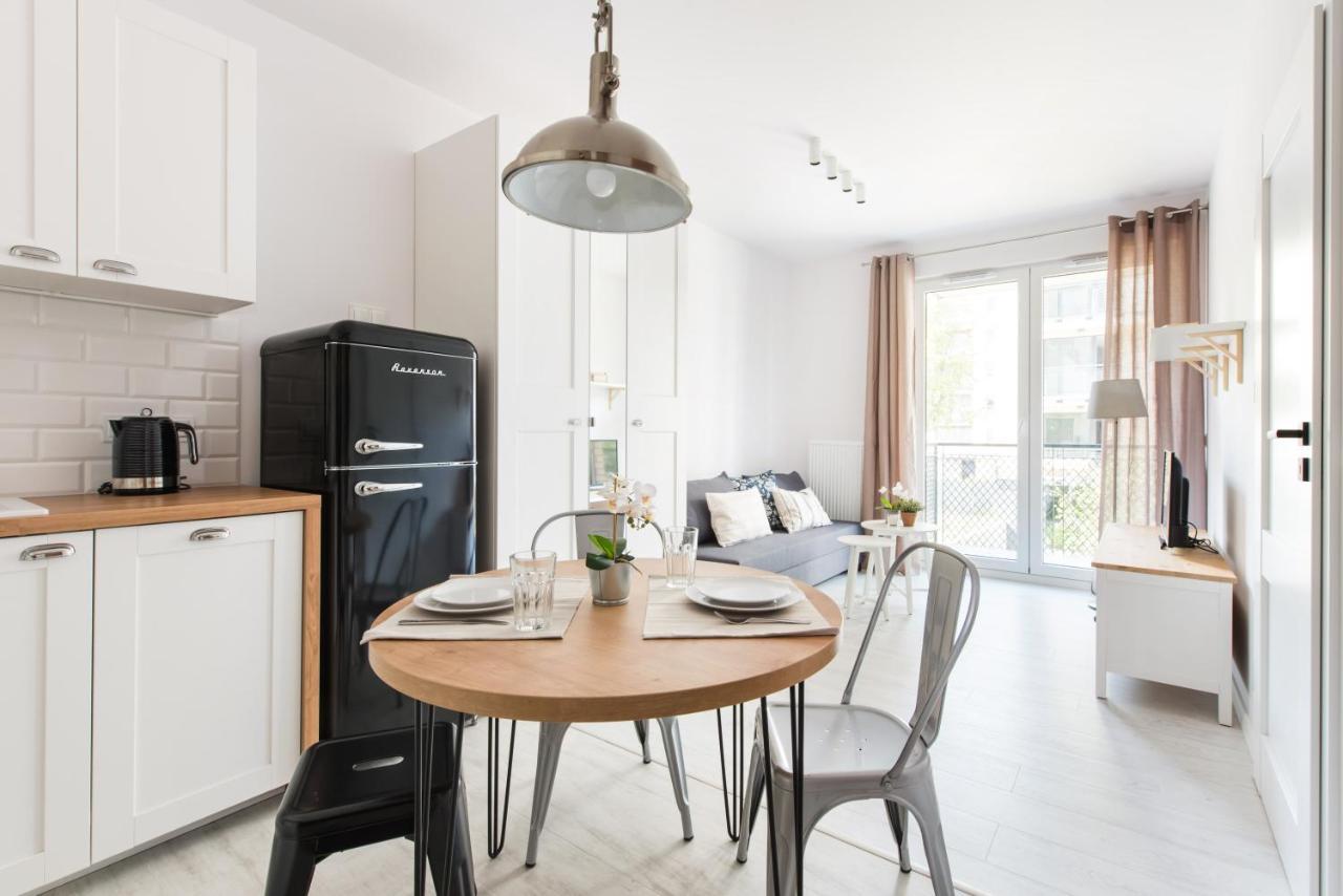 Superapart Stalowa 39 Modern Unit With Kitchen & Wifi Varsovie Extérieur photo